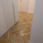 Dub vzor stromček, masív, povrchová úprava neutrálny olej, triedenie rustik, 4V hrany