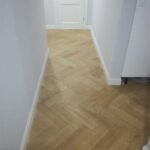 Dub stromček parkety v povrchovej úprave neutrálny olej, jemný kartáč a v triedení selekt