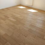 Dub-Herringbone parkety, povrchová úprava prírodný Osmo olej, kartáč a 4V hrany v triedení Selekt