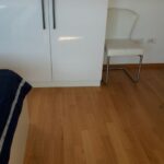 Dubové 14 a 22 mm hrubé klasické masívne parkety lakované, renovácia parkiet brúsením, vhodné na podlahové kúrenie.