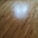 Vlysové masívne parkety Dub, lakovaná povrchová úprava, renovácia